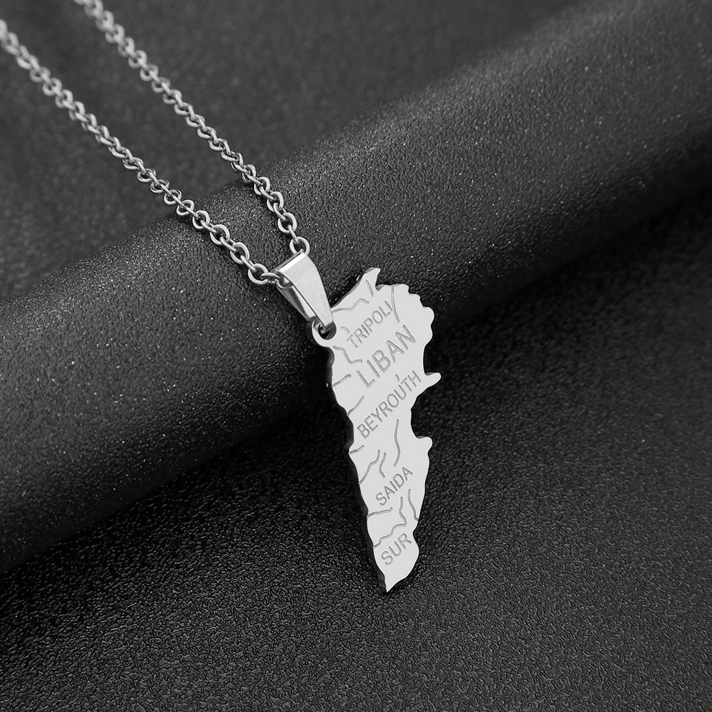 Collar con mapa del Líbano de  - Women Accessories Lebanon reseña y precio