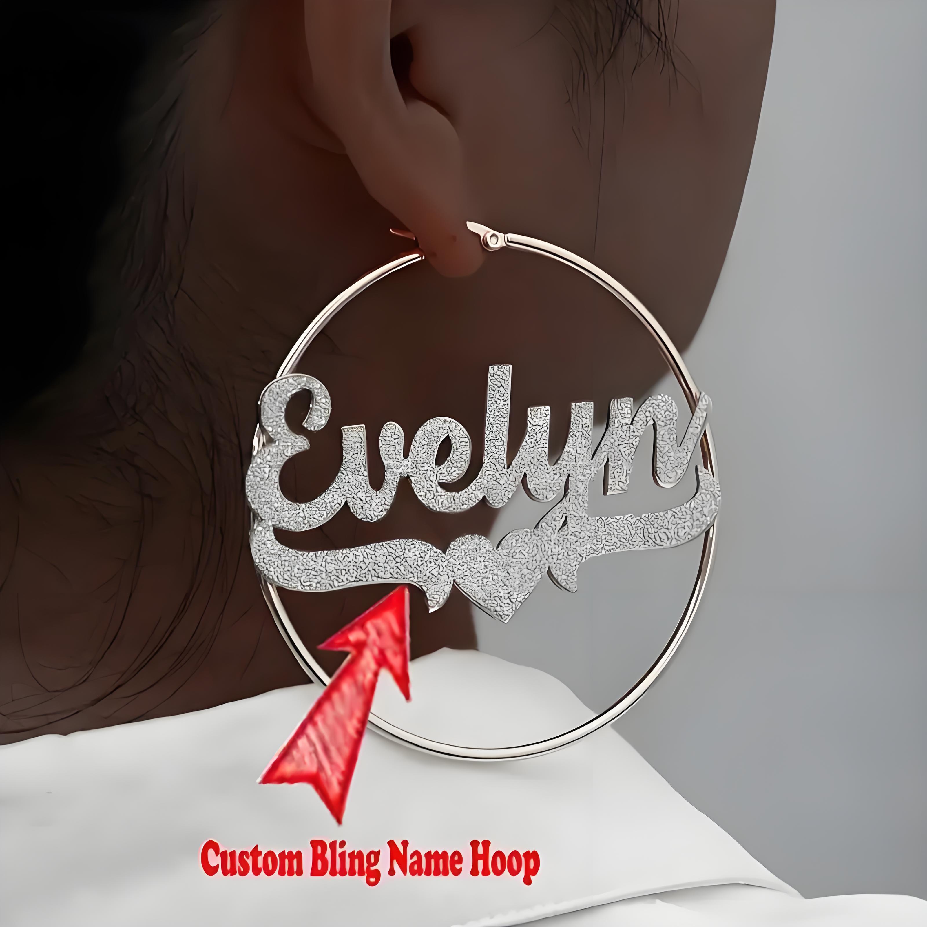 Pendientes de aro con nombre d - Women Accessories Name reseña y precio