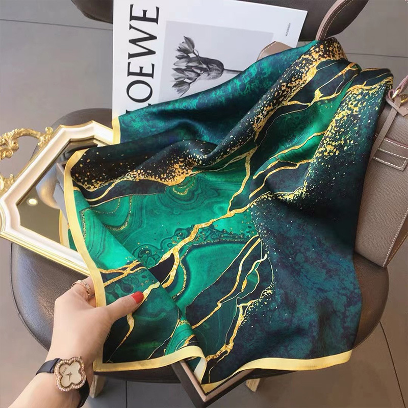 Bufanda de 70x70cm para mujer, - Women Accessories Brands reseña y precio